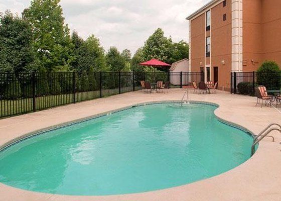 Inn Comfort Asheville Airport 2*