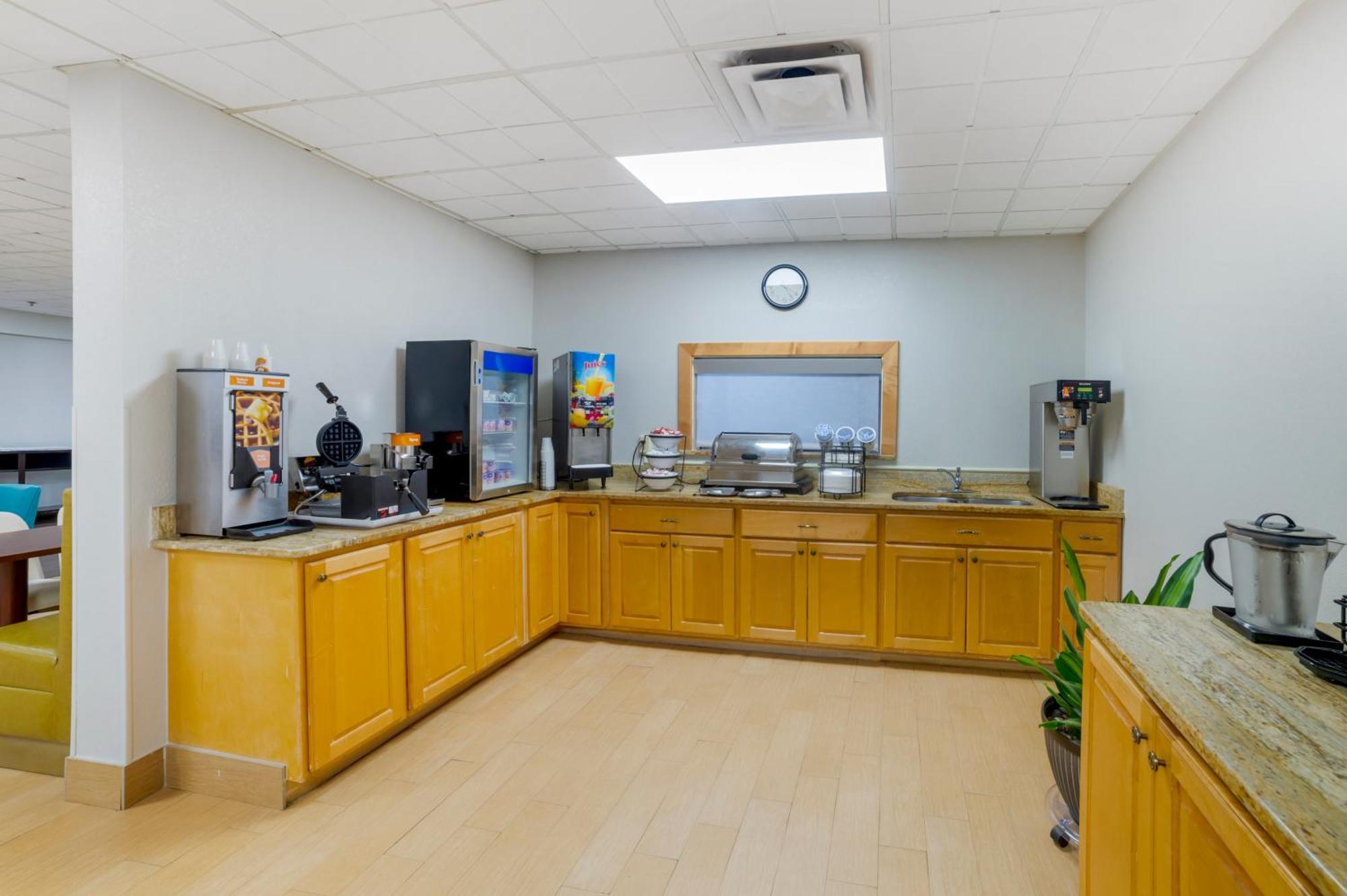Comfort Asheville Airport Locanda 2*
