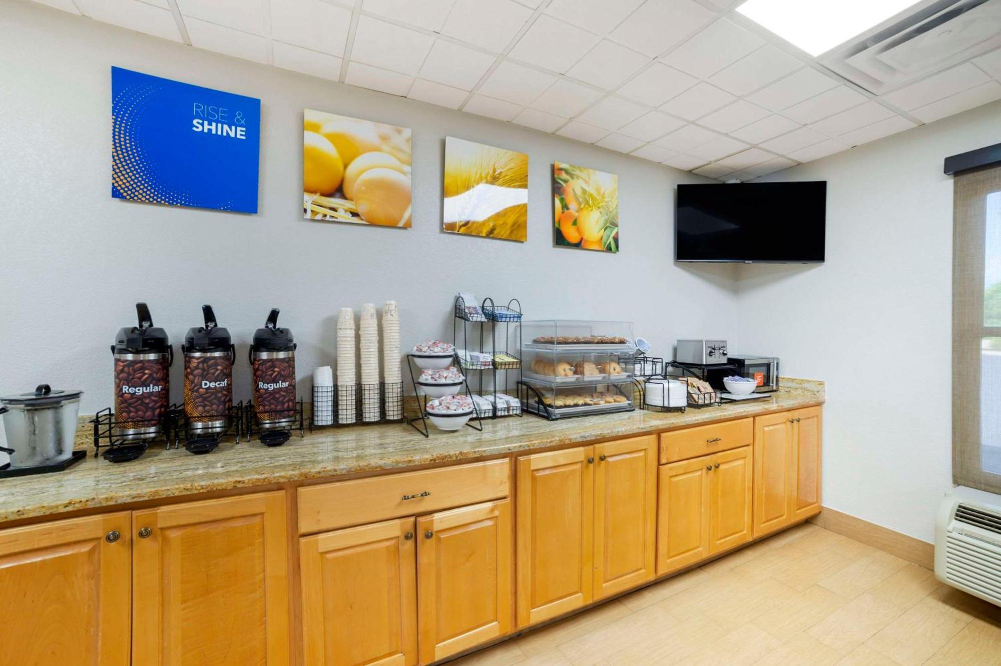 Comfort Asheville Airport Locanda 2*