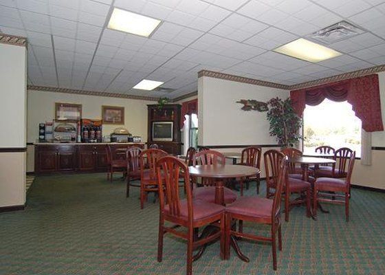 Comfort Asheville Airport Locanda 2*